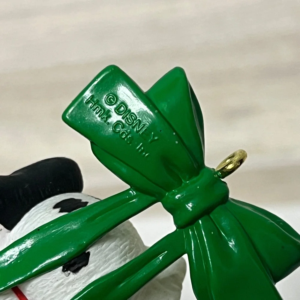 Disney Hallmark Keepsake‎ 101 Dalmatians Christmas Ornament Puppy Green Bow